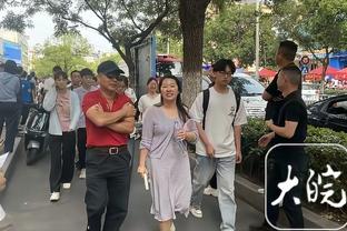 继续嘴硬！泰伦-卢：用小阵容是种平衡 我们大小阵容都打得很好